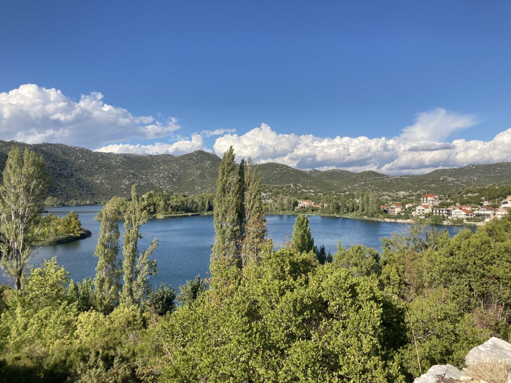 Baćina Lakes