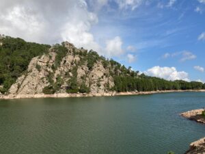 Visiter le lac artificiel et le barrage de l'Ospédale Ospédale