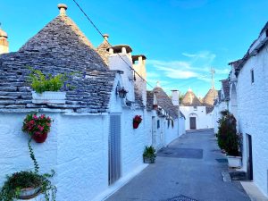 Explorer Alberobello et ses trulli