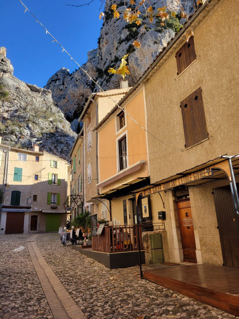 moustier sainte marie